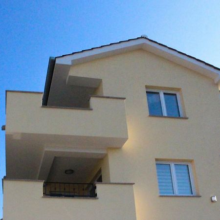 Apartmani Marin 비르브닉 외부 사진